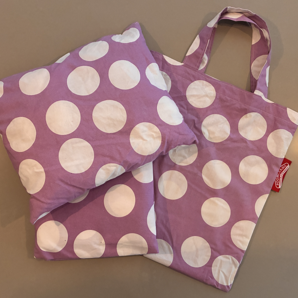 Sunday Best - Daisybox casket liner